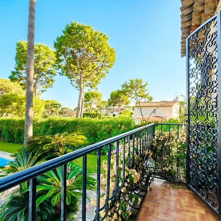 Provenzale Clos De Minerve * ז'ואן-לה-פינס